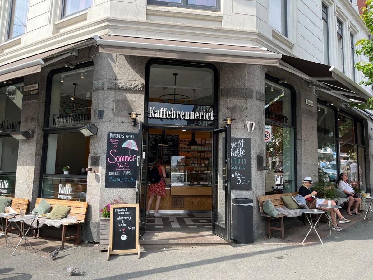 Frogner Central, Pool Table, 190 Sqm, 2 Bathrooms * Oslo
